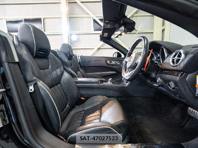 Mercedes Benz SL-CLASS 2016-11 7059535-20
