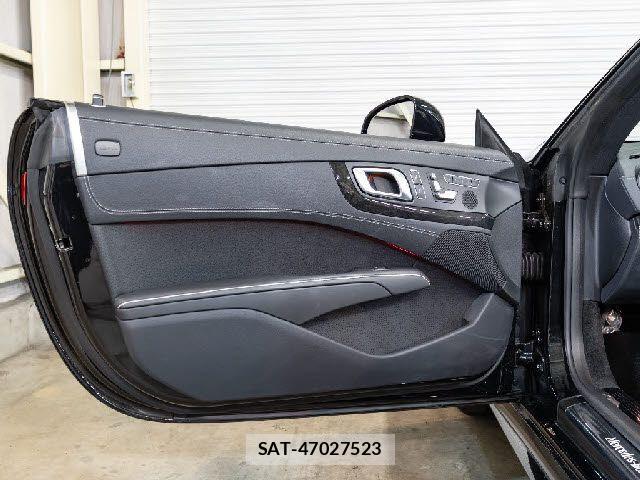 Mercedes Benz SL-CLASS 2016-11 7059535-26
