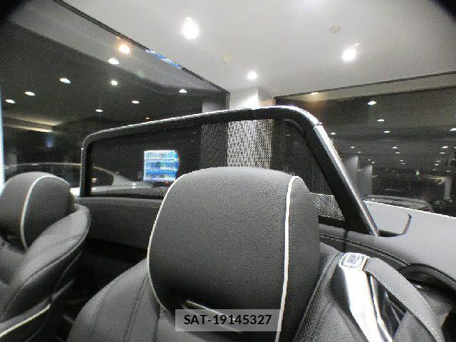 Mercedes Benz SL-CLASS 2012-07 7251510-17