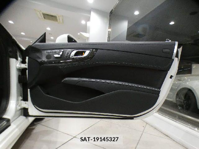 Mercedes Benz SL-CLASS 2012-07 7251510-20