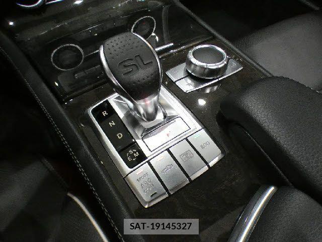 Mercedes Benz SL-CLASS 2012-07 7251510-4