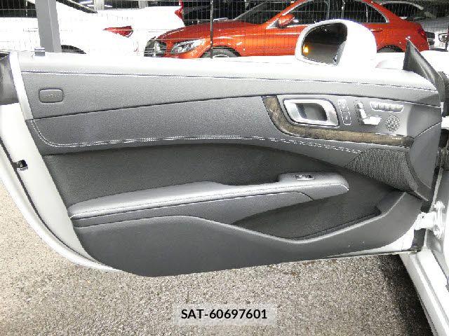 Mercedes Benz SL-CLASS 2013-02 7392852-20