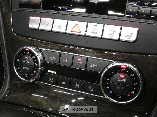 Mercedes Benz SL-CLASS 2013-02 7392852-26