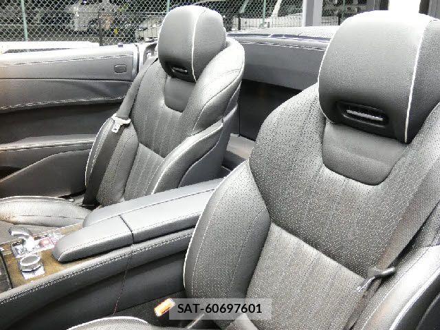 Mercedes Benz SL-CLASS 2013-02 7392852-3