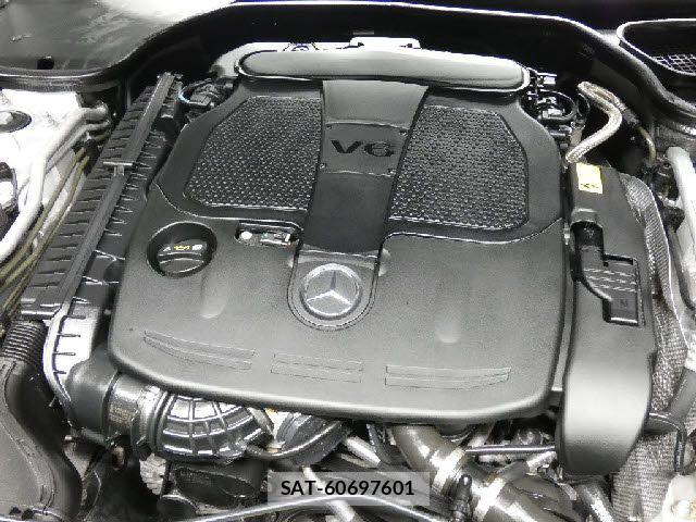 Mercedes Benz SL-CLASS 2013-02 7392852-5