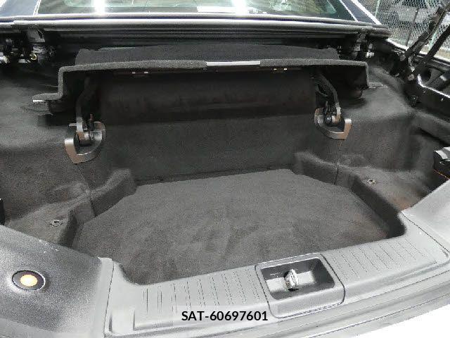 Mercedes Benz SL-CLASS 2013-02 7392852-6