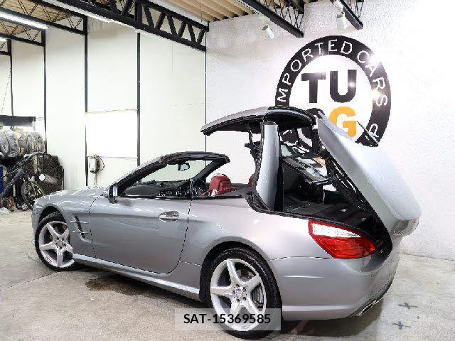 Mercedes Benz SL-CLASS 2015-04 7725634-13