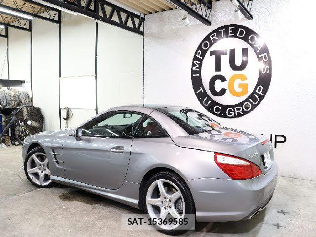 Mercedes Benz SL-CLASS 2015-04 7725634-14