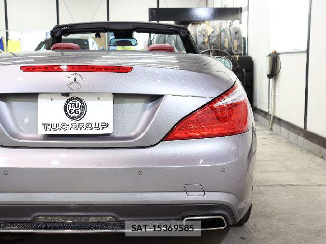 Mercedes Benz SL-CLASS 2015-04 7725634-15