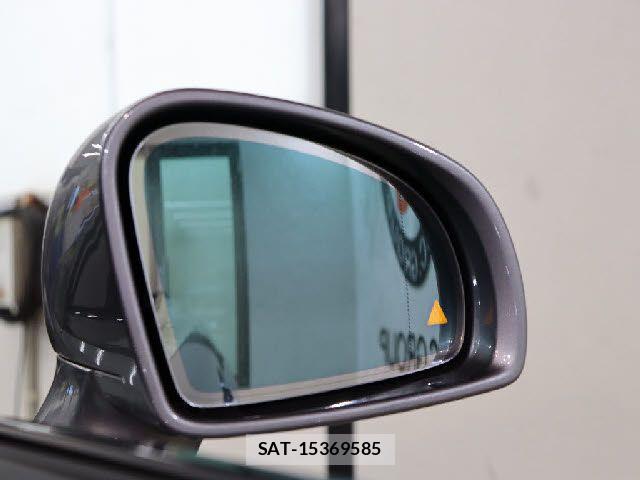 Mercedes Benz SL-CLASS 2015-04 7725634-8