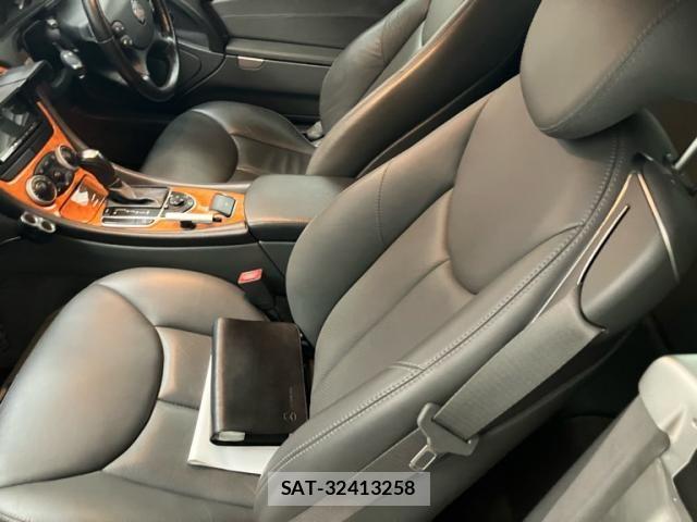 Mercedes Benz SL-CLASS 2005-04 7725635-12