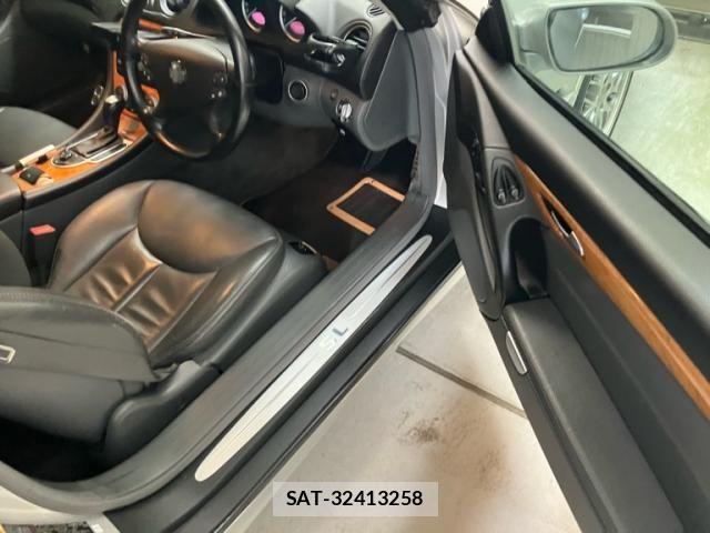 Mercedes Benz SL-CLASS 2005-04 7725635-13
