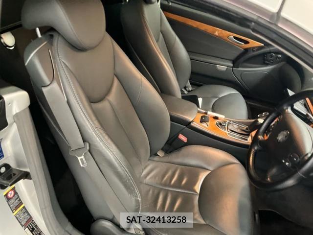 Mercedes Benz SL-CLASS 2005-04 7725635-14
