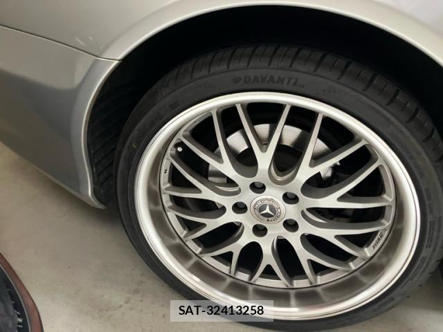 Mercedes Benz SL-CLASS 2005-04 7725635-4