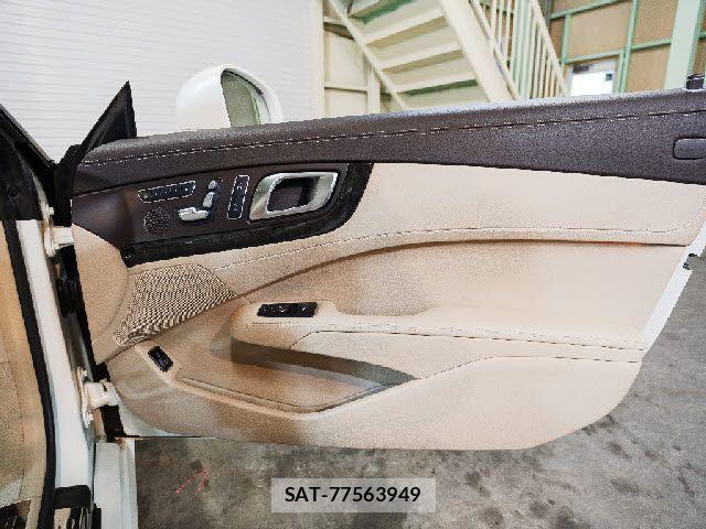 Mercedes Benz SL-CLASS 2014-01 7902945-21