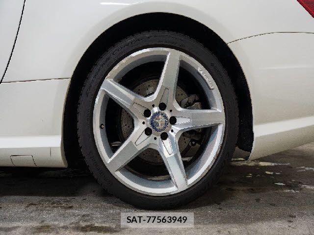 Mercedes Benz SL-CLASS 2014-01 7902945-29