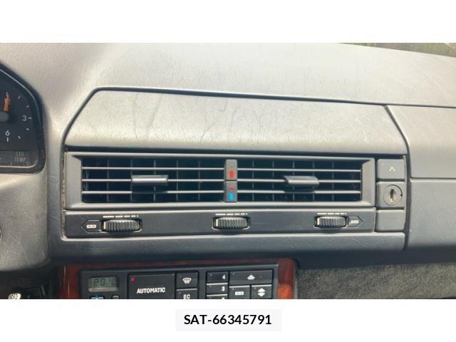 Mercedes Benz SL-CLASS 1996-03 8036757-16