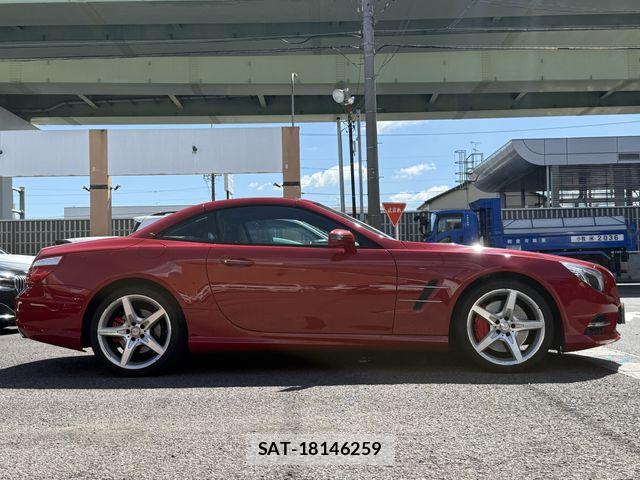 Mercedes Benz SL-CLASS 2014-09 8315440-15