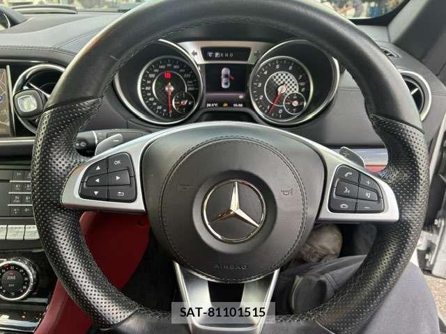 Mercedes Benz SL-CLASS 2018-08 8315438-9