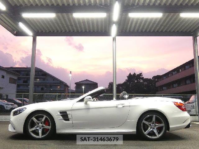 Mercedes Benz SL-CLASS 2016-01 8366996-13