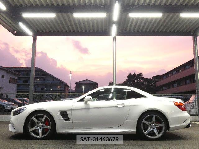 Mercedes Benz SL-CLASS 2016-01 8366996-15