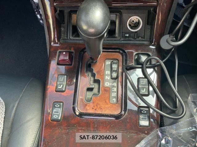 Mercedes Benz SL-CLASS 2000-04 8413586-10