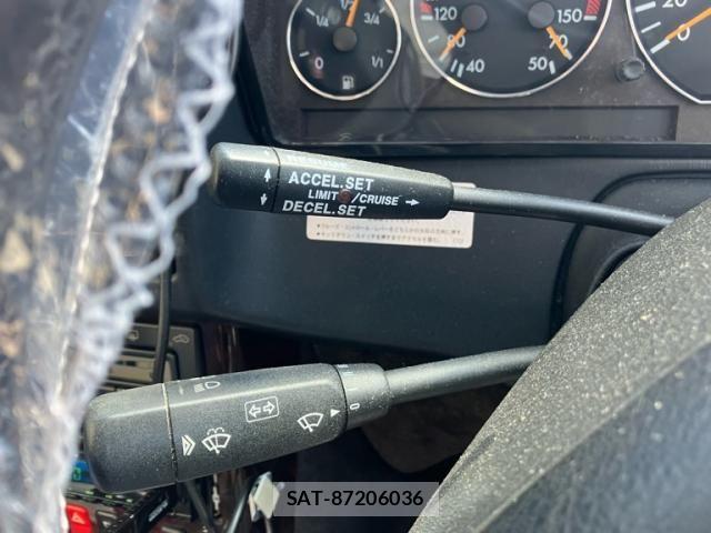 Mercedes Benz SL-CLASS 2000-04 8413586-11