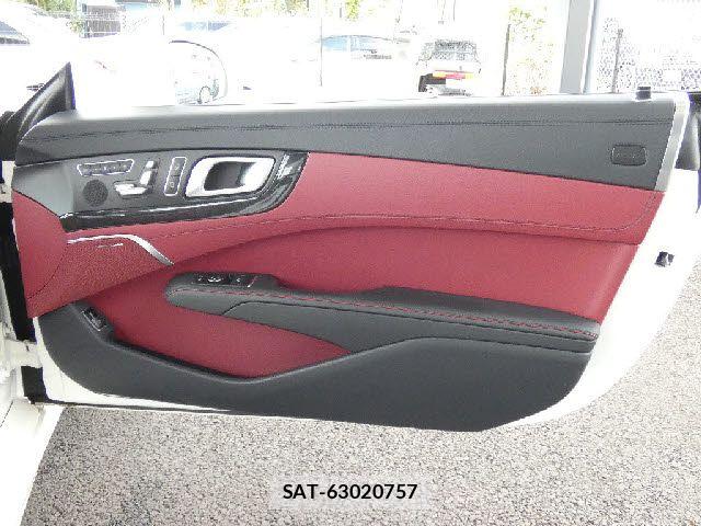 Mercedes Benz SL-CLASS 2016-01 8457893-22