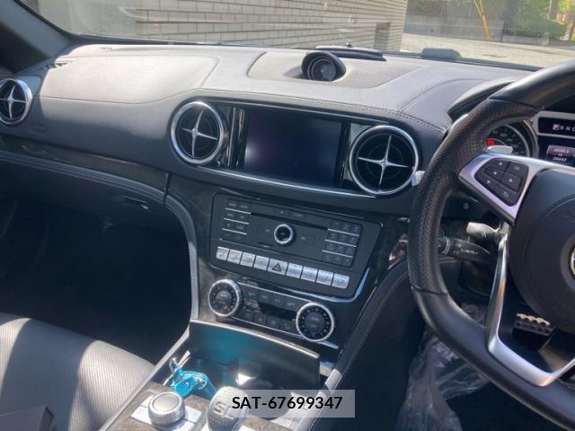 Mercedes Benz SL-CLASS 2017-01 8685945-9