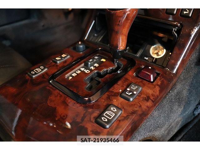 Mercedes Benz SL-CLASS 1999-08 8880772-14