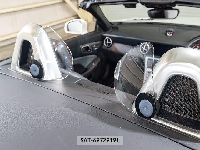 Mercedes Benz C-CLASS 2018-03 3379378-18