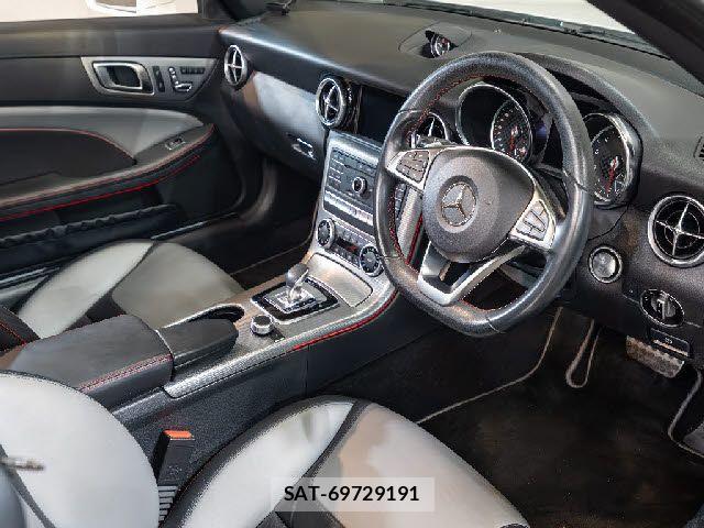 Mercedes Benz C-CLASS 2018-03 3379378-2