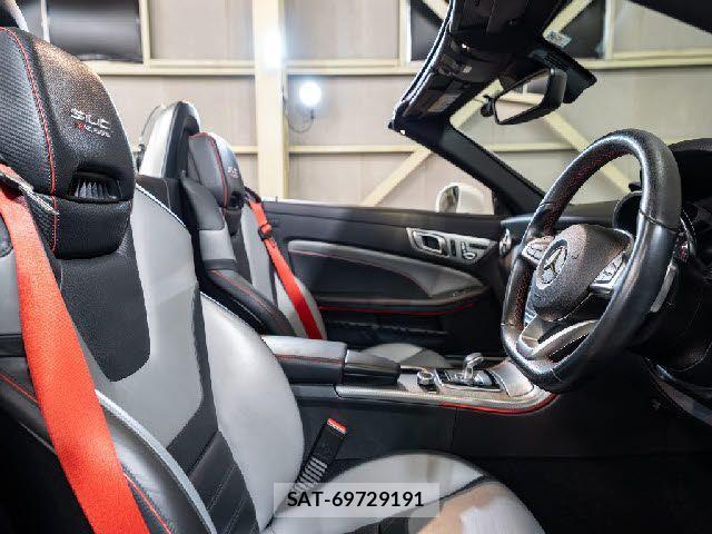 Mercedes Benz C-CLASS 2018-03 3379378-4