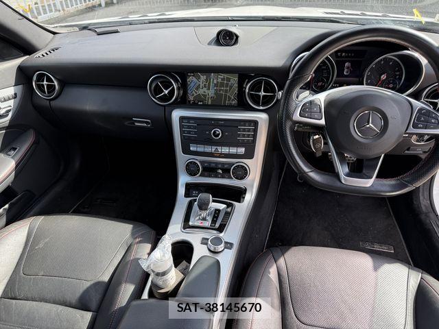 Mercedes Benz C-CLASS 2018-09 5871961-10