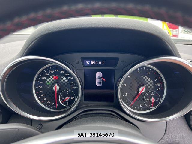 Mercedes Benz C-CLASS 2018-09 5871961-12