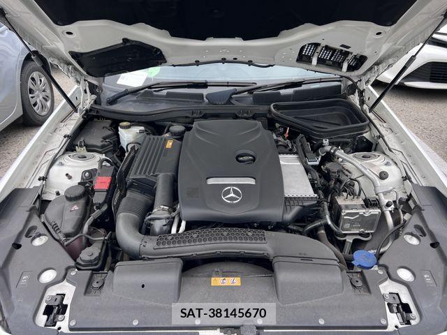 Mercedes Benz C-CLASS 2018-09 5871961-14
