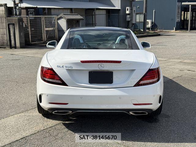 Mercedes Benz C-CLASS 2018-09 5871961-3
