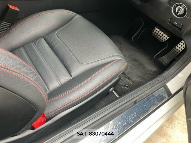 Mercedes Benz C-CLASS 2016-06 6012968-15