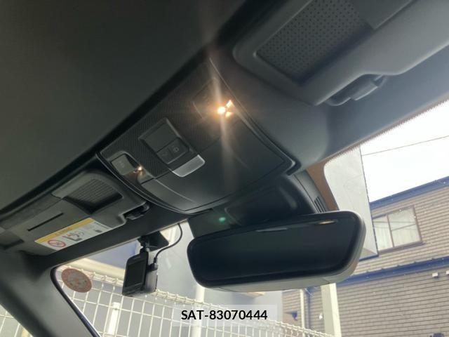 Mercedes Benz C-CLASS 2016-06 6012968-20