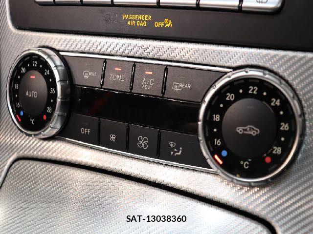 Mercedes Benz C-CLASS 2017-10 7618075-17