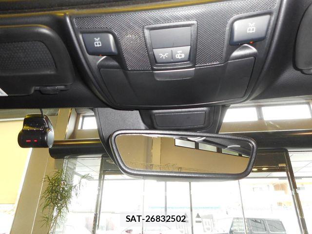 Mercedes Benz C-CLASS 2017-11 7725633-20
