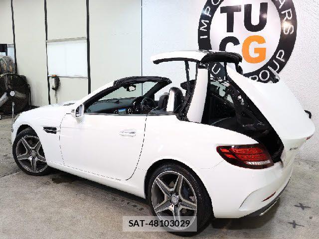 Mercedes Benz C-CLASS 2016-06 7725629-13