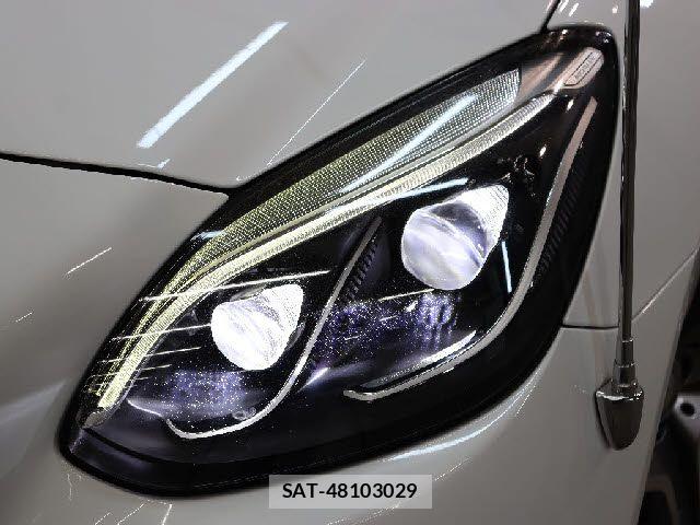 Mercedes Benz C-CLASS 2016-06 7725629-19