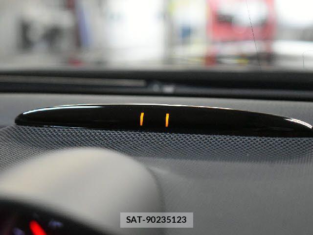 Mercedes Benz C-CLASS 2016-06 7725628-11