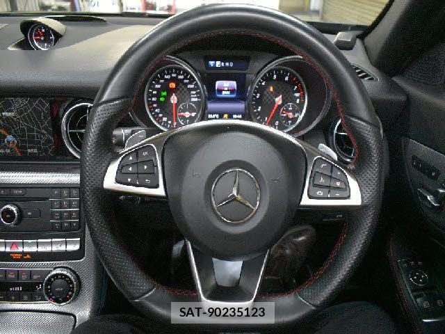 Mercedes Benz C-CLASS 2016-06 7725628-15
