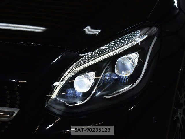 Mercedes Benz C-CLASS 2016-06 7725628-26