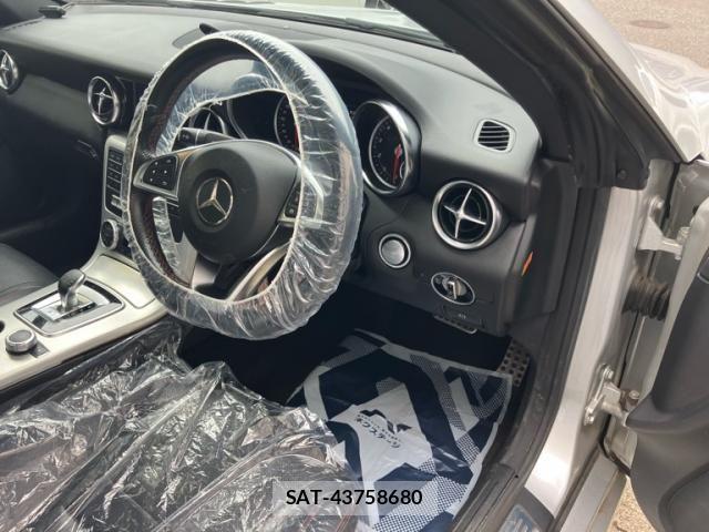 Mercedes Benz C-CLASS 2016-06 8036755-16
