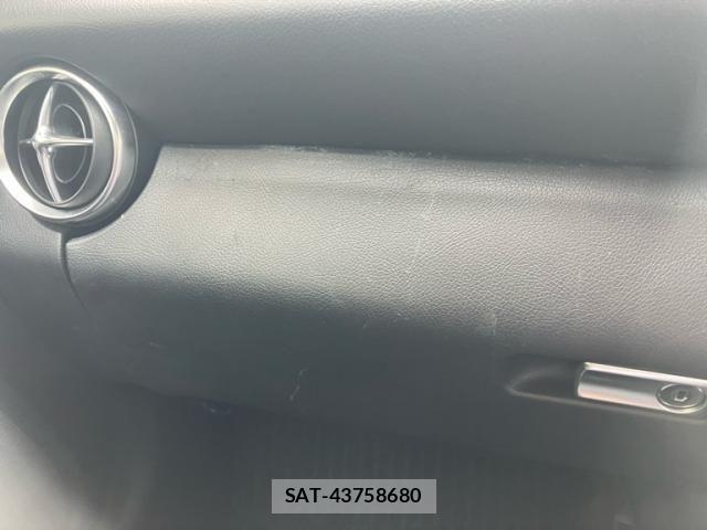 Mercedes Benz C-CLASS 2016-06 8036755-27