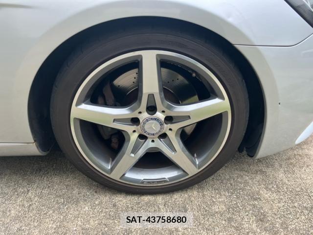 Mercedes Benz C-CLASS 2016-06 8036755-6