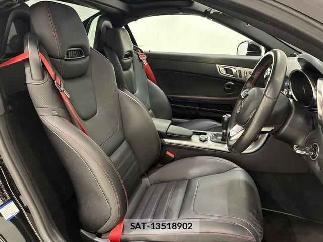 Mercedes Benz C-CLASS 2018-04 8354937-5